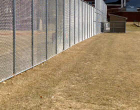 CHAIN LINK FENCE