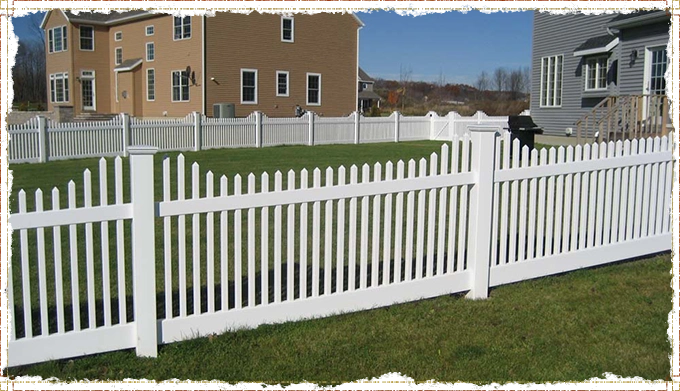 Living in Style - Siena Fence - Fence Company Near Me